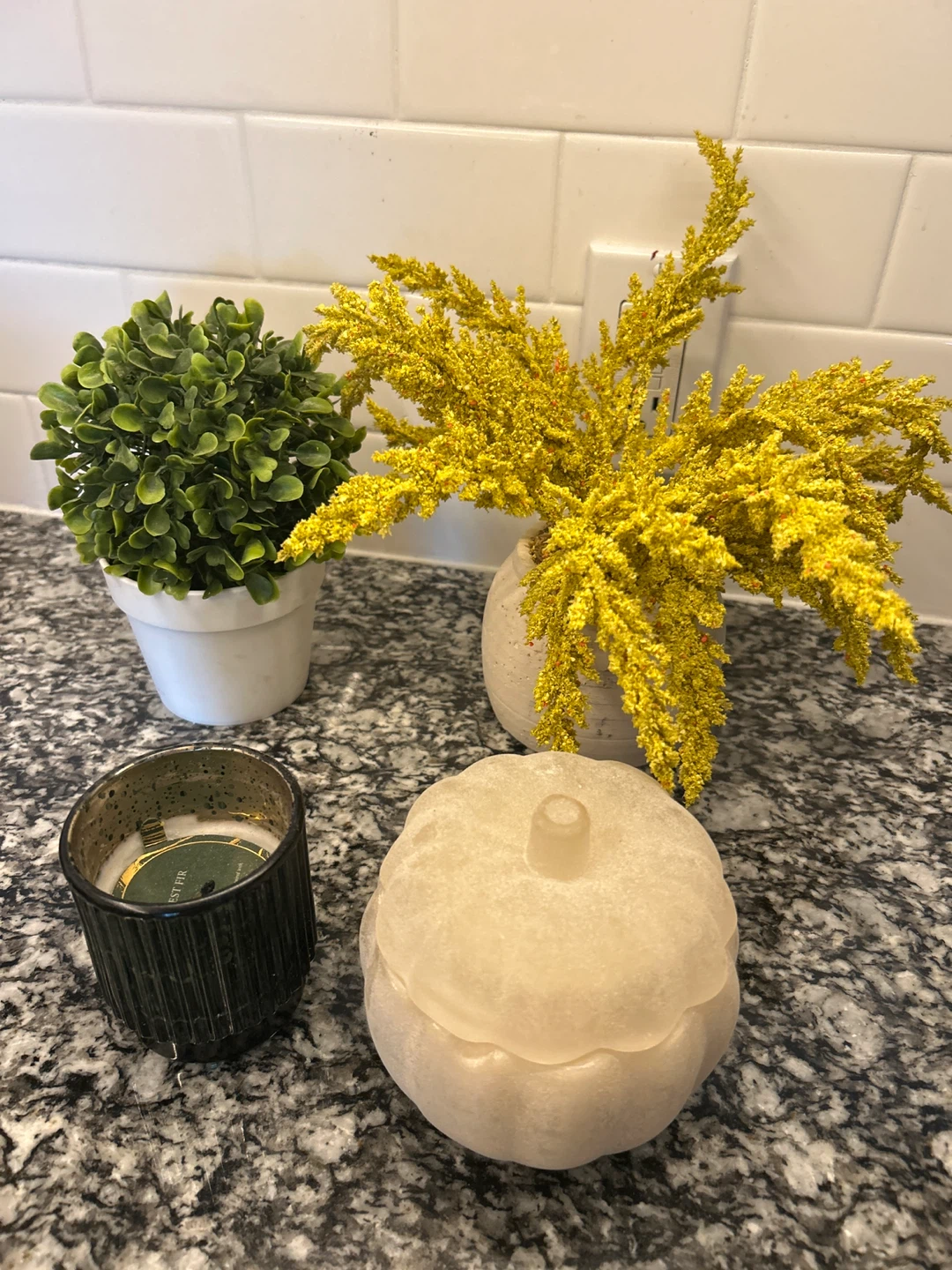 Candles and Decor (Bundle of 4)