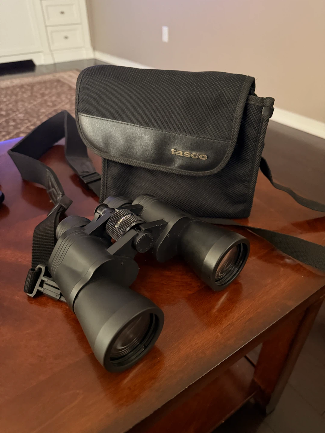 Tasco Binoculars with Case - photo 3