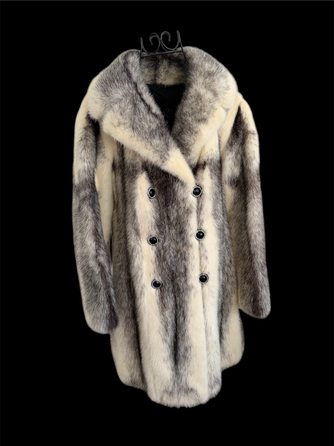 🏈 Eaton’s Fur Salon Vintage Cross Mink Fur Coat S