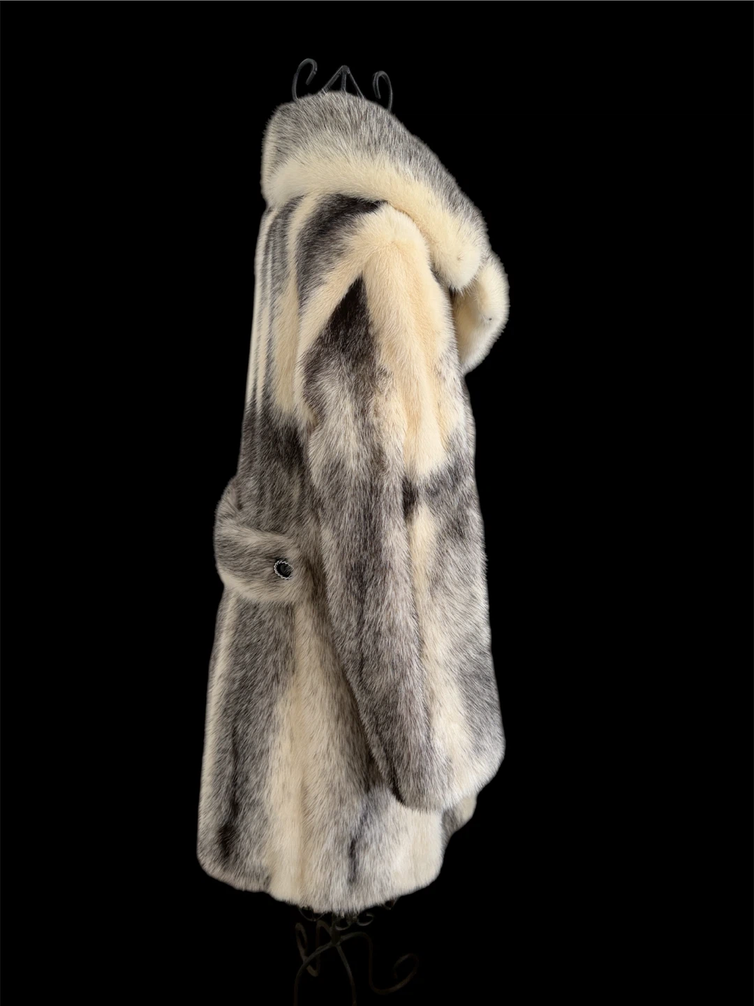 🏈 Eaton’s Fur Salon Vintage Cross Mink Fur Coat S - photo 2
