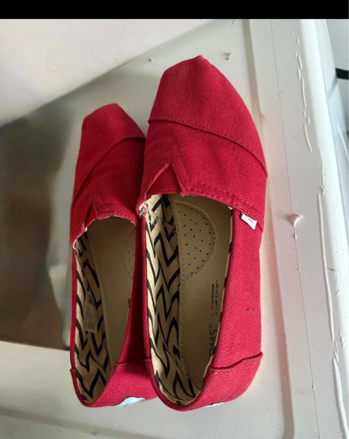 TOMS Red Canvas Flats 🏈 - photo 2