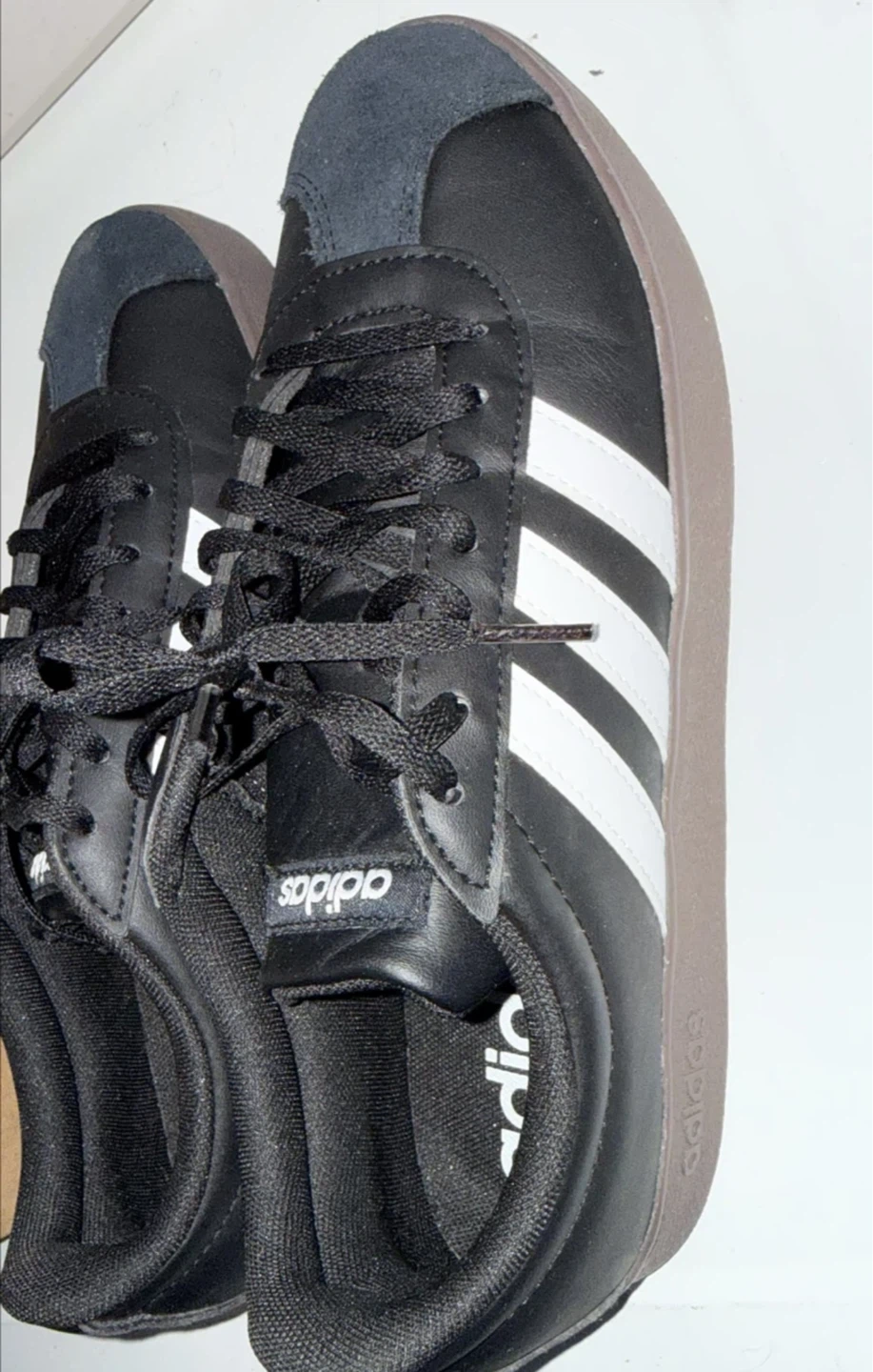 Adidas Sneakers 🏈 - photo 2