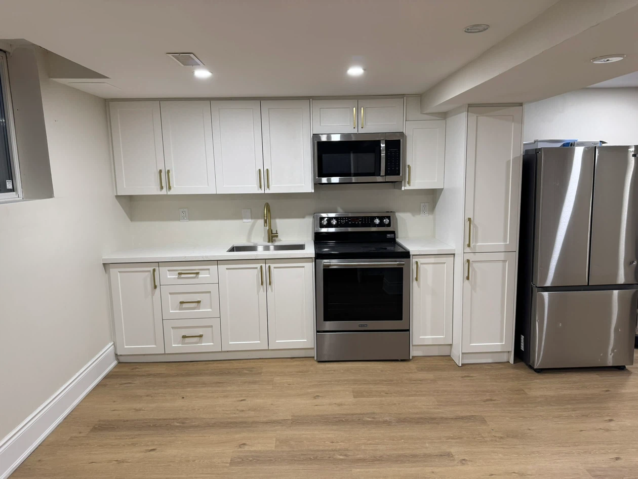 Modern 2 bedroom legal Basement in Ajax/Pickering - photo 3