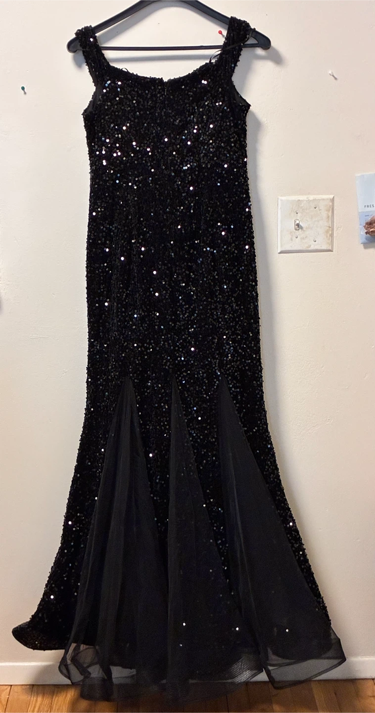 Black Sequin Evening Gown - photo 2