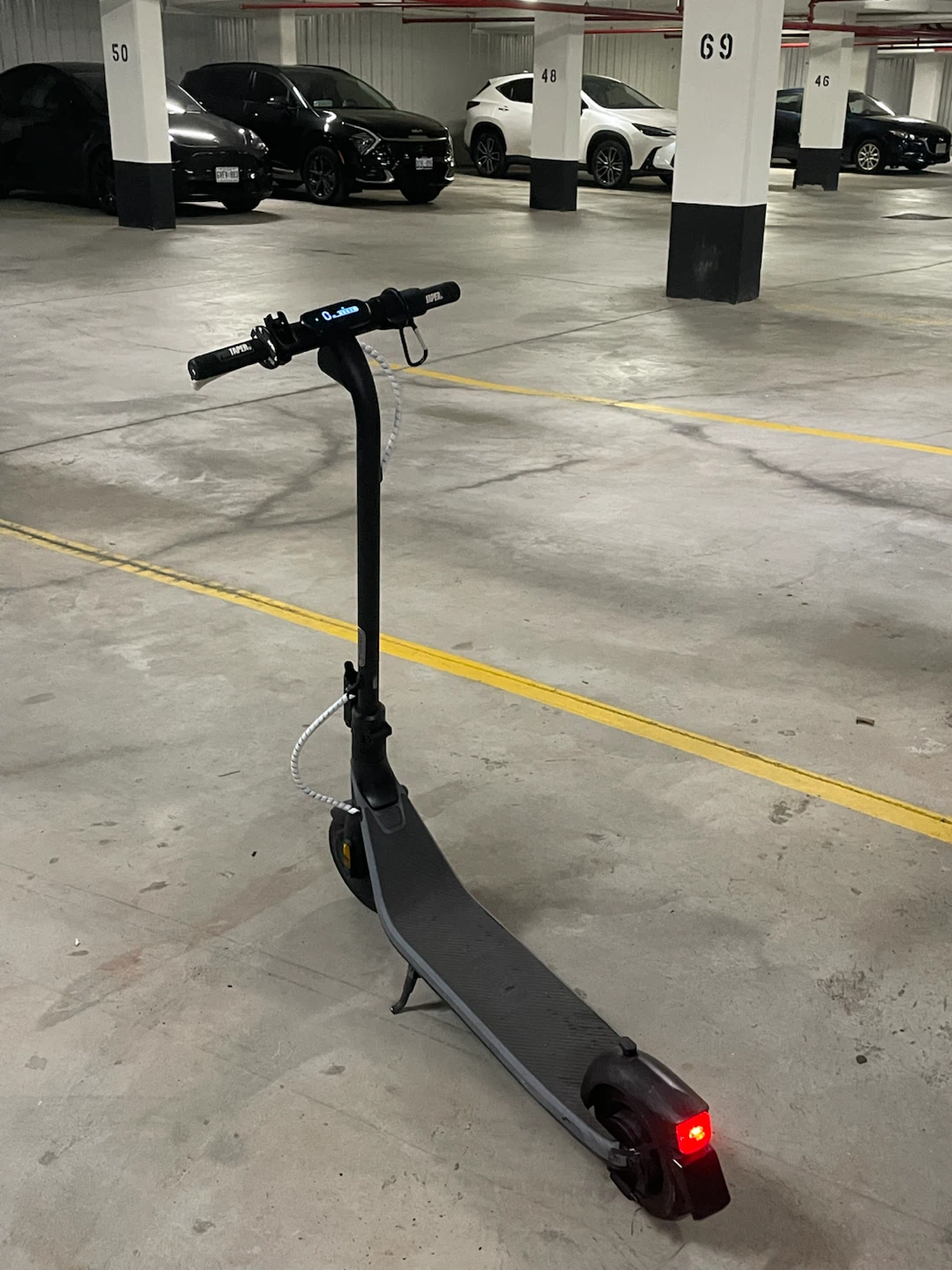 Ninebot E2 scooter - photo 4