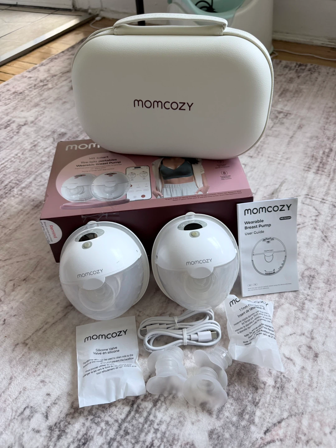 Momcozy M5 Smart Wearable Breast Pump