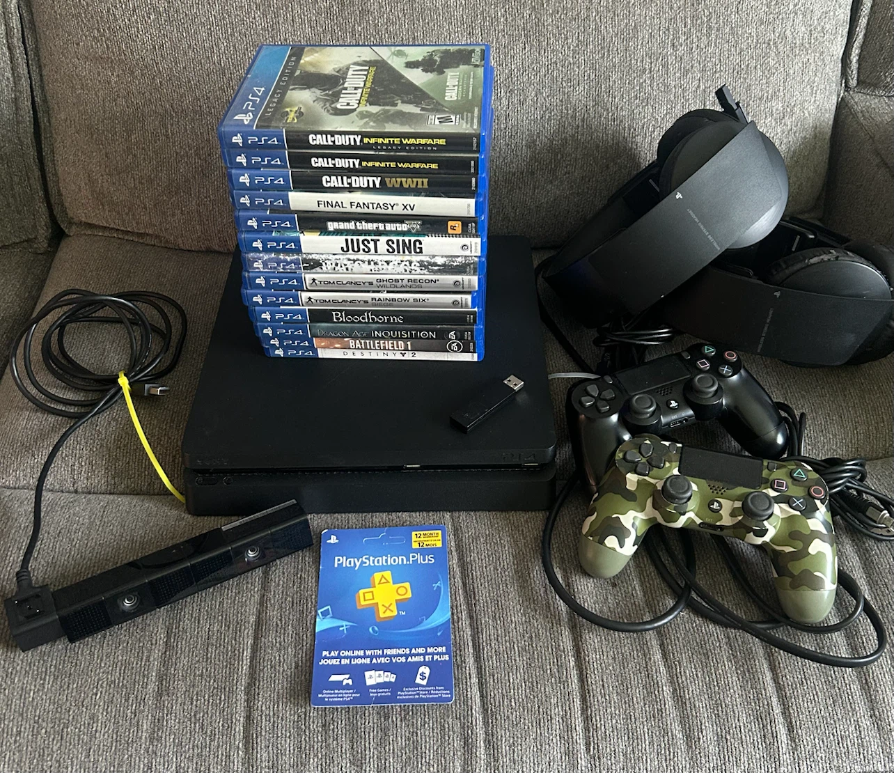 PlayStation 4 Console Bundle