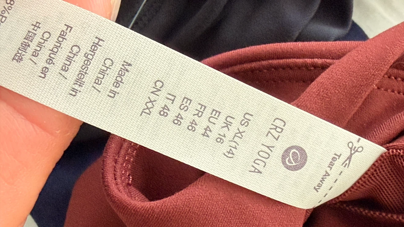🏈 NWT CRZ YOGA Red Merlot Yoga Bra - Size XL - photo 4