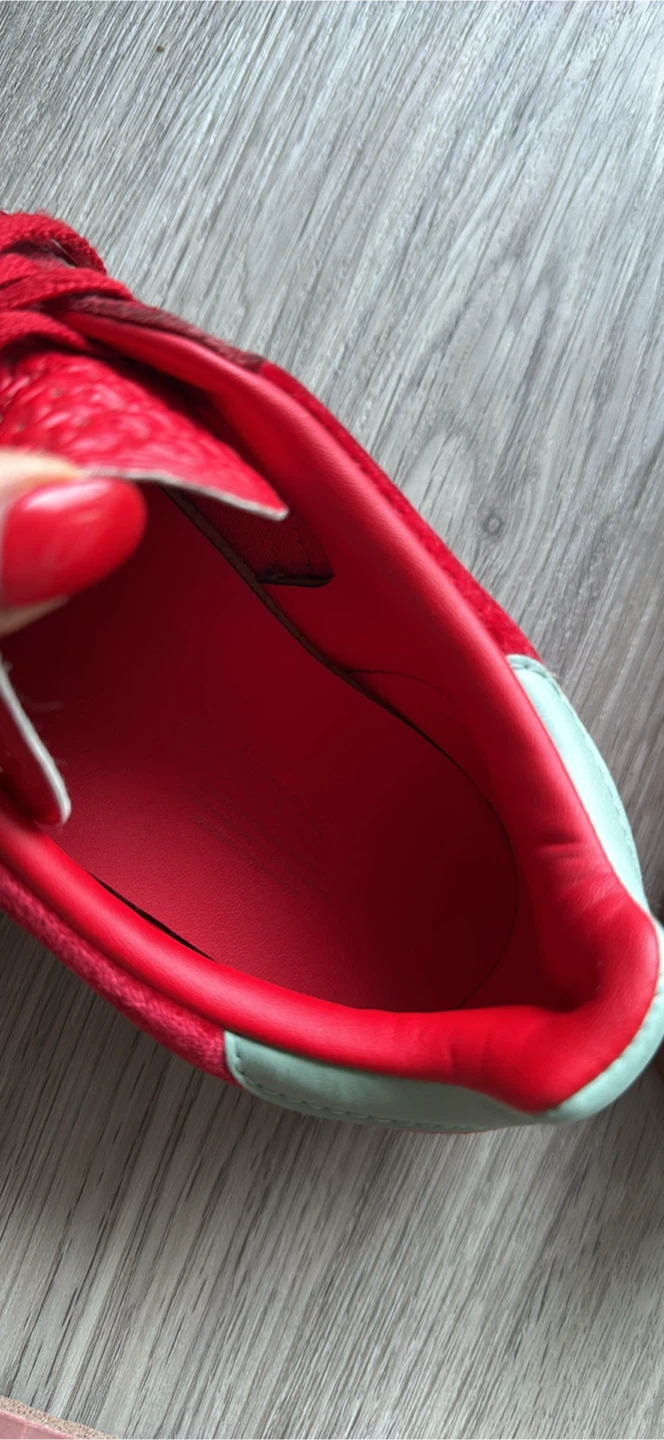 Adidas Gazelle Red Sneakers - photo 3