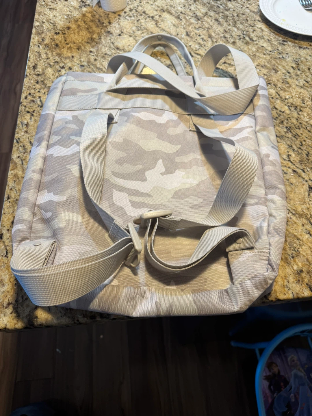 PINK Victoria's Secret Camo Backpack Tote - photo 2