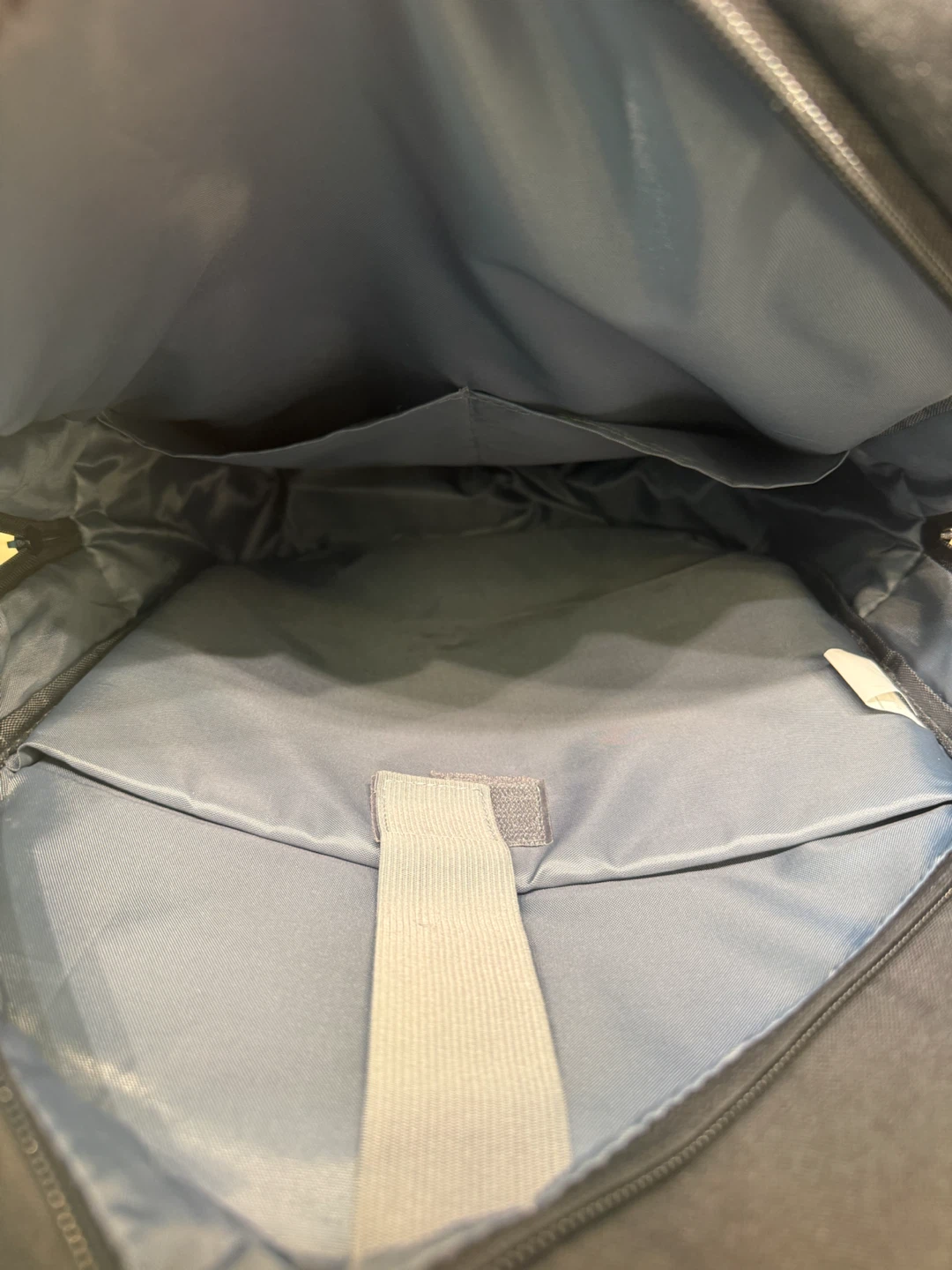 Lenovo Laptop Backpack - photo 3
