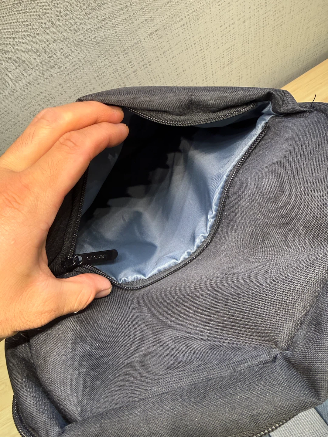 Lenovo Laptop Backpack - photo 4