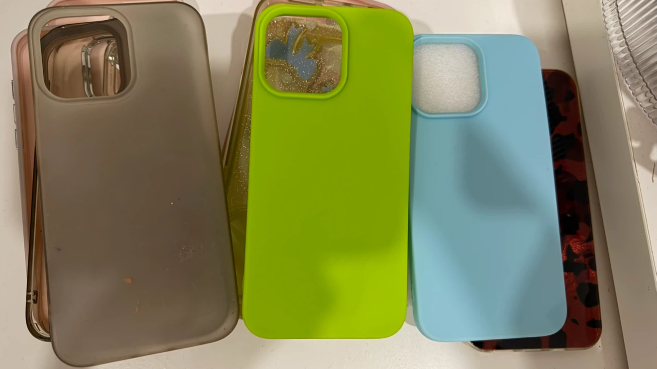 Assorted Phone Cases - photo 2