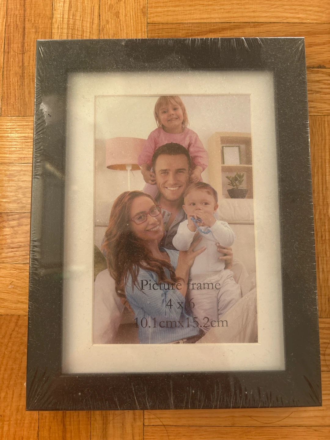 🏈 Black 4x6 Picture Frame