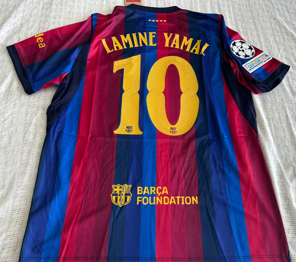 26/27 FC Barcelona Lamine Yamal Jersey (Size L) - photo 2