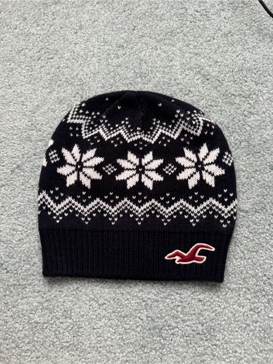 New Hollister Snowflake Beanie