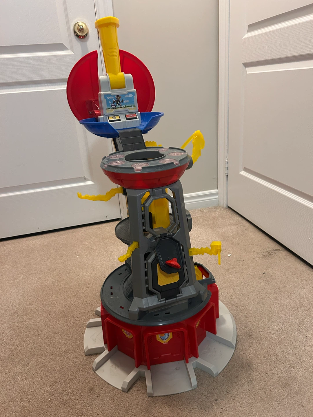 Paw Patrol Lookout Tower Playset - photo 4