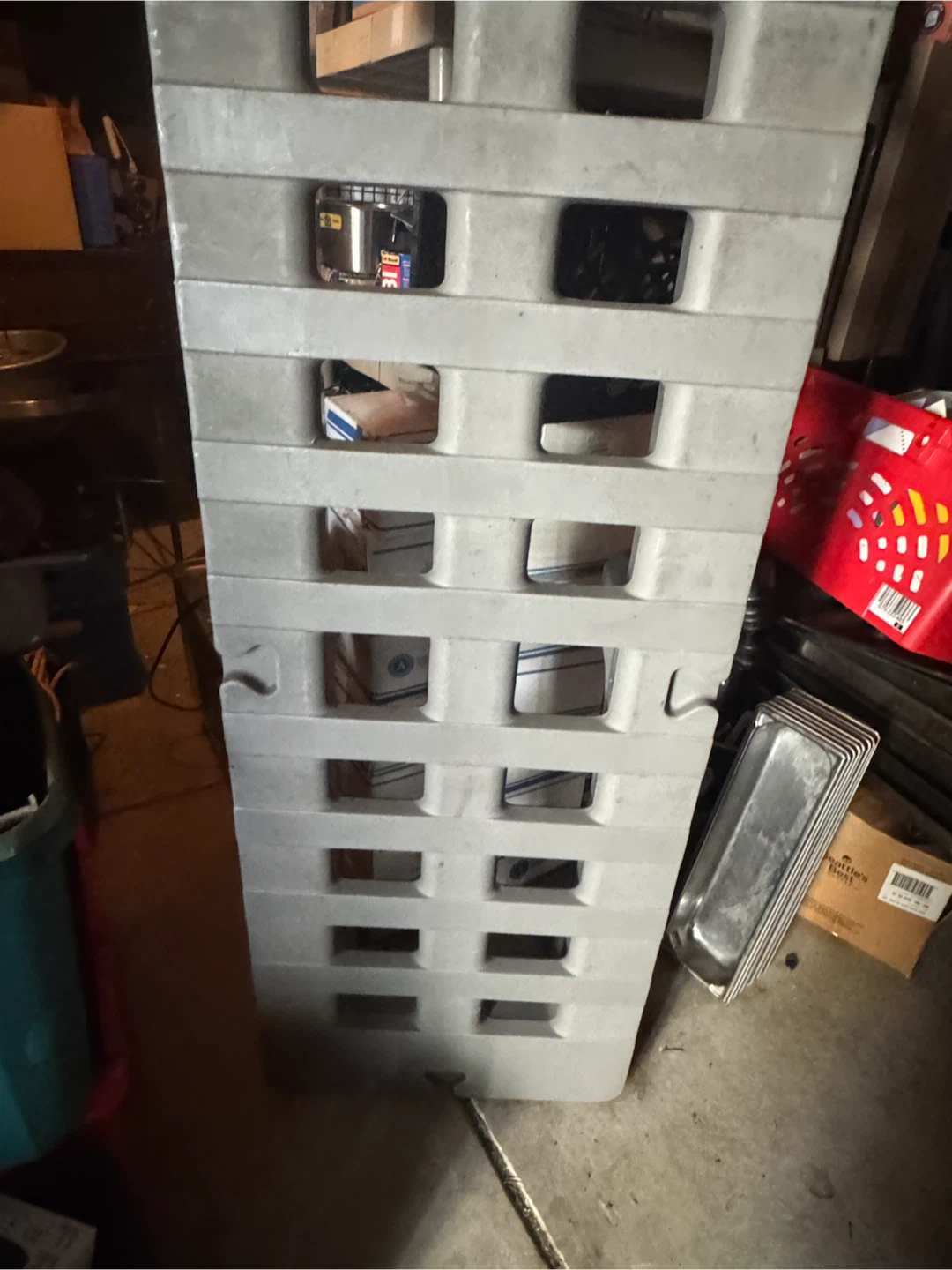 🏈 2 Metro Heavy Duty Plastic Dunnage Rack 4’ & 6’ - photo 3