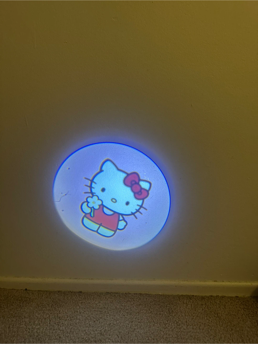 Hello Kitty LED Projector Light - photo 3