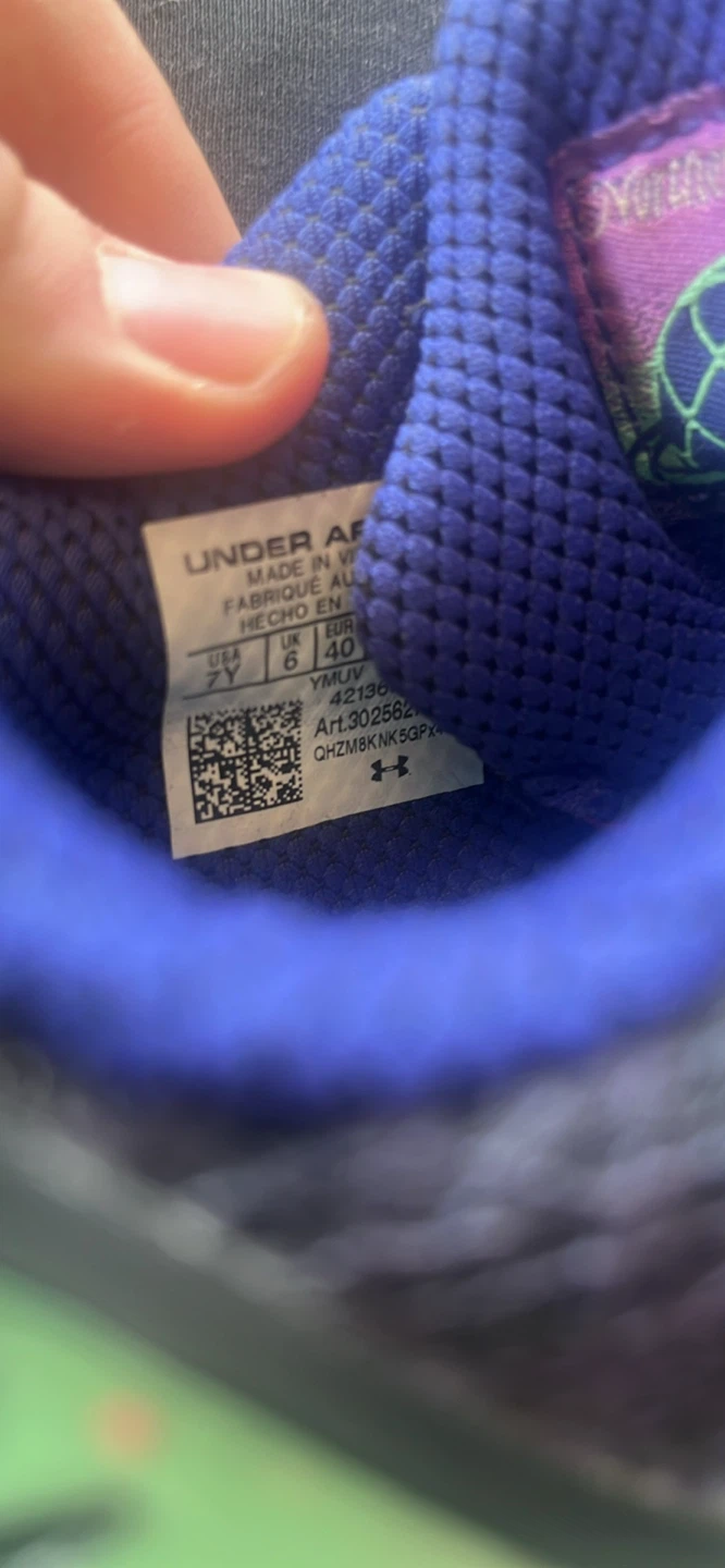 Under Armour Curry Flow Northern Lights Youth Shoes - photo 2