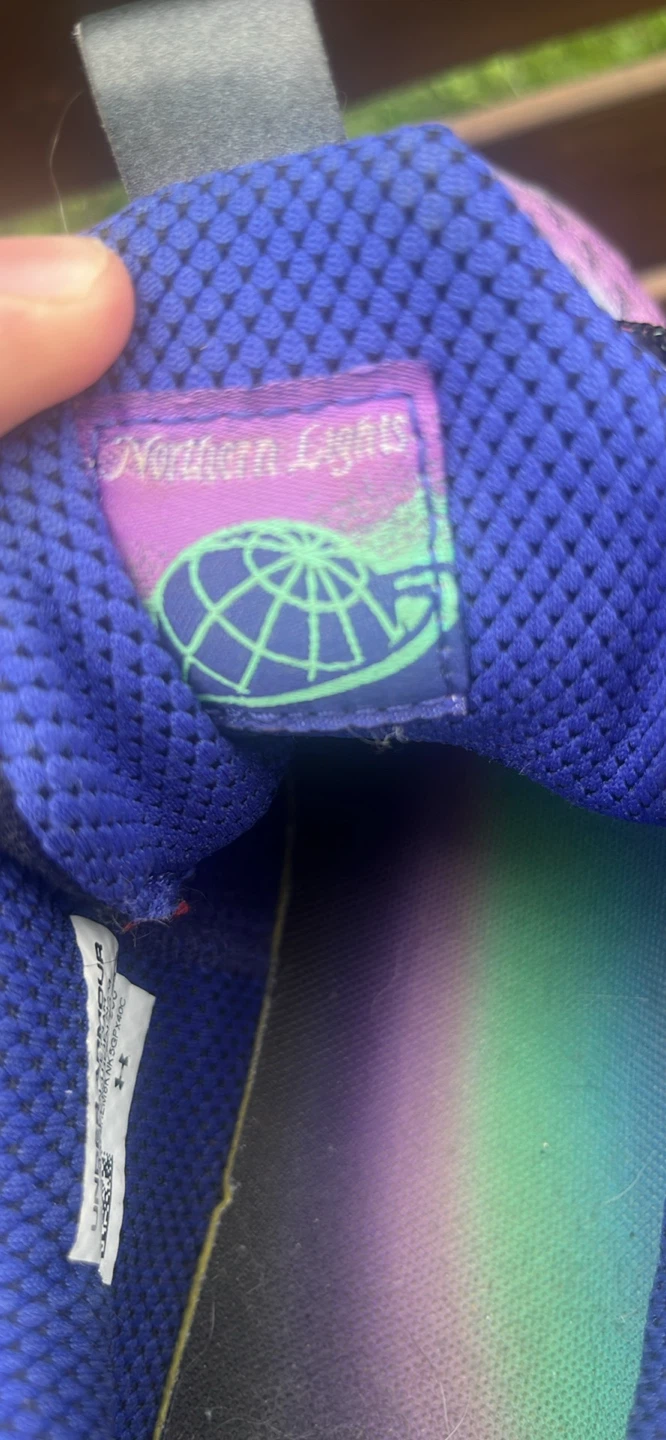 Under Armour Curry Flow Northern Lights Youth Shoes - photo 3
