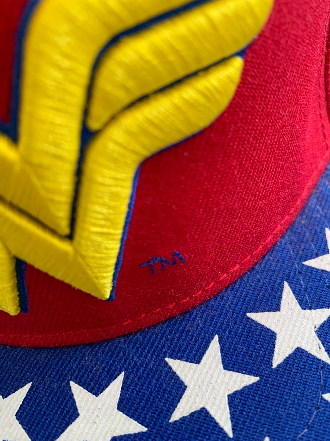 Wonder Woman Snapback Hat 🏈 - photo 3