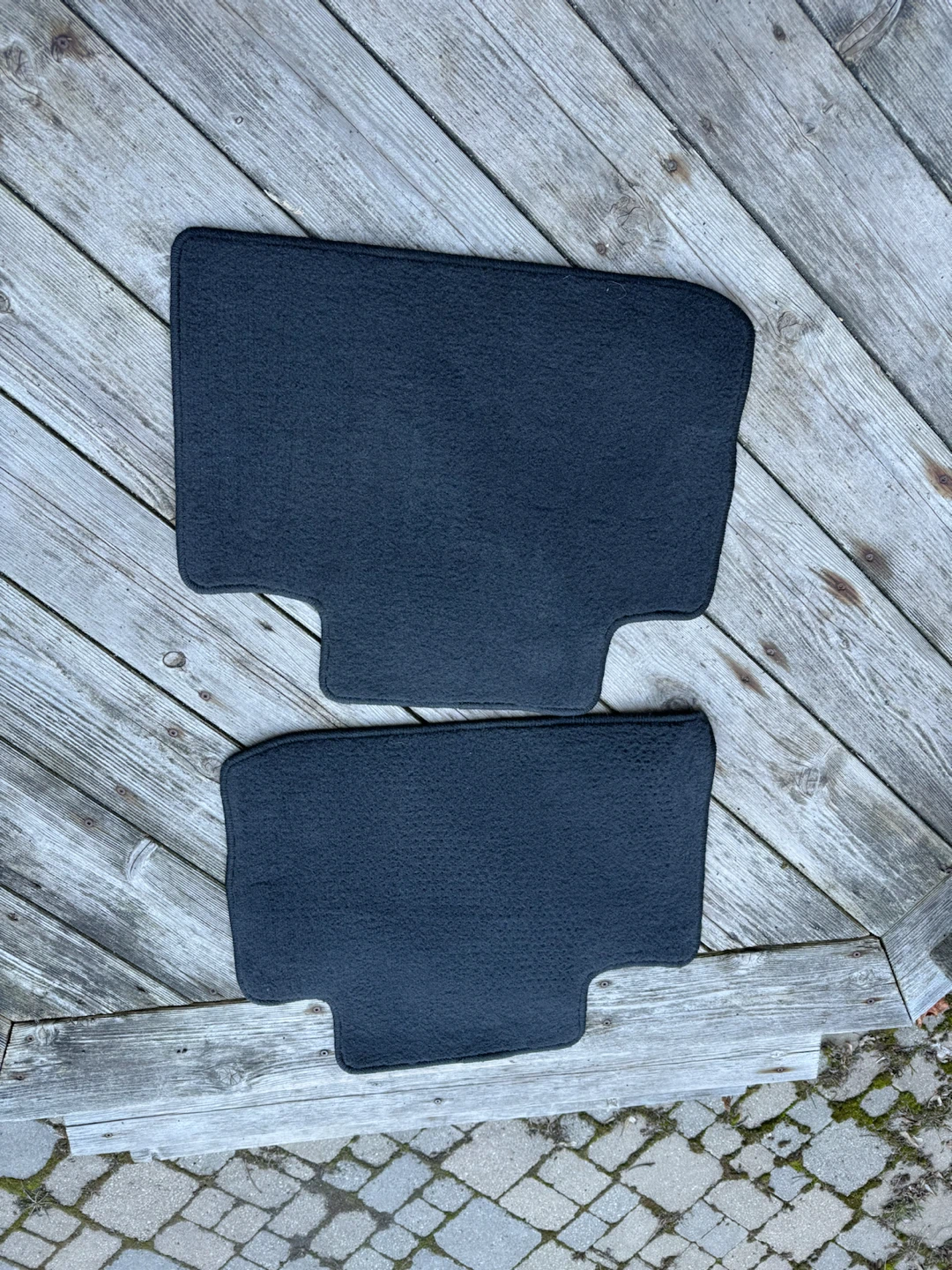 Set of 4 Lexus IS Carpet Floor Mats - photo 2