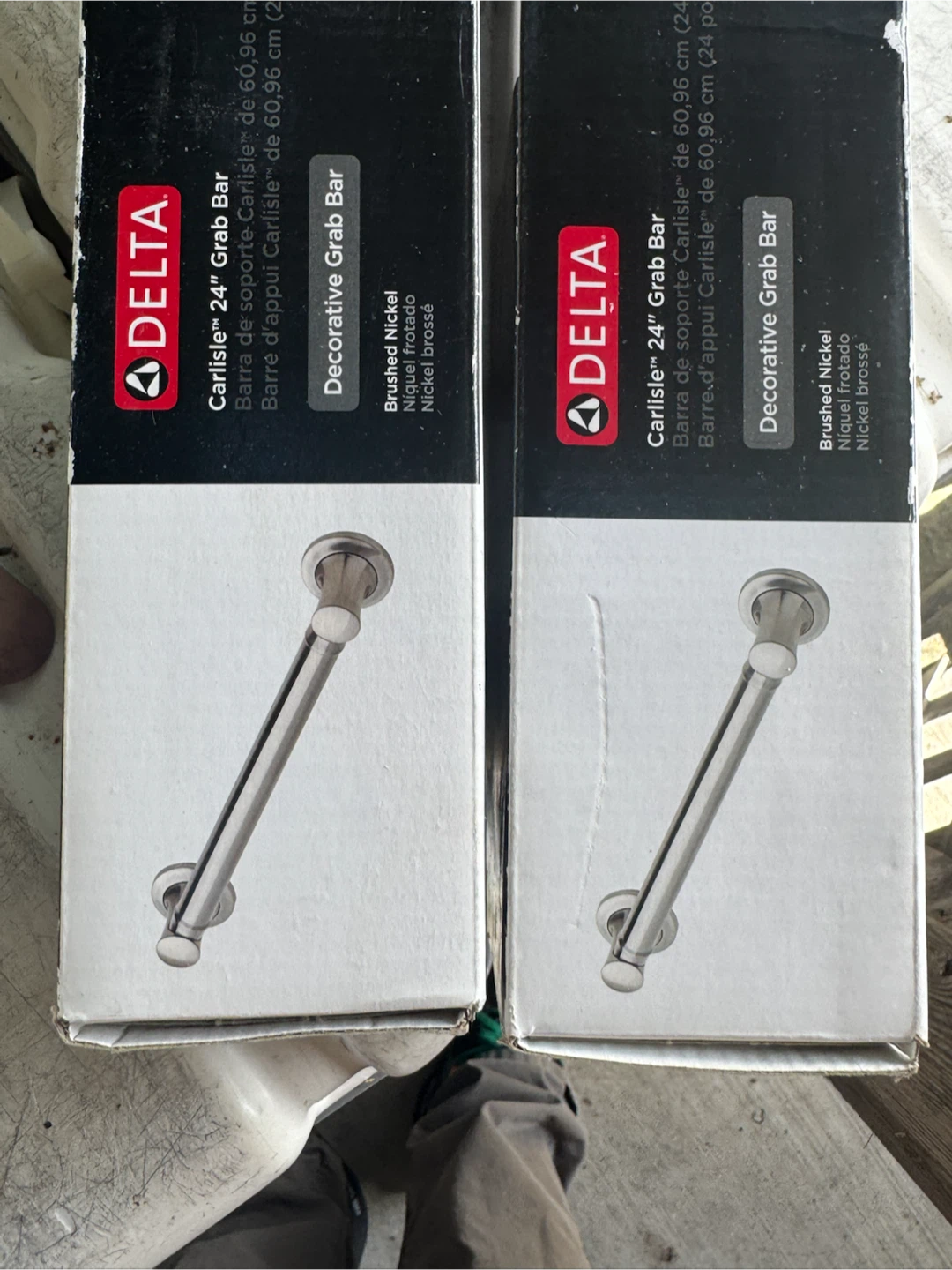 🏈 2 Delta Carlisle 24 inch Grab Bars - photo 2