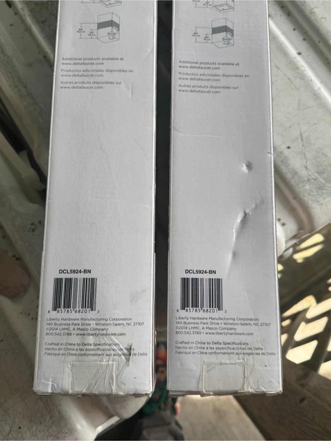 🏈 2 Delta Carlisle 24 inch Grab Bars - photo 3