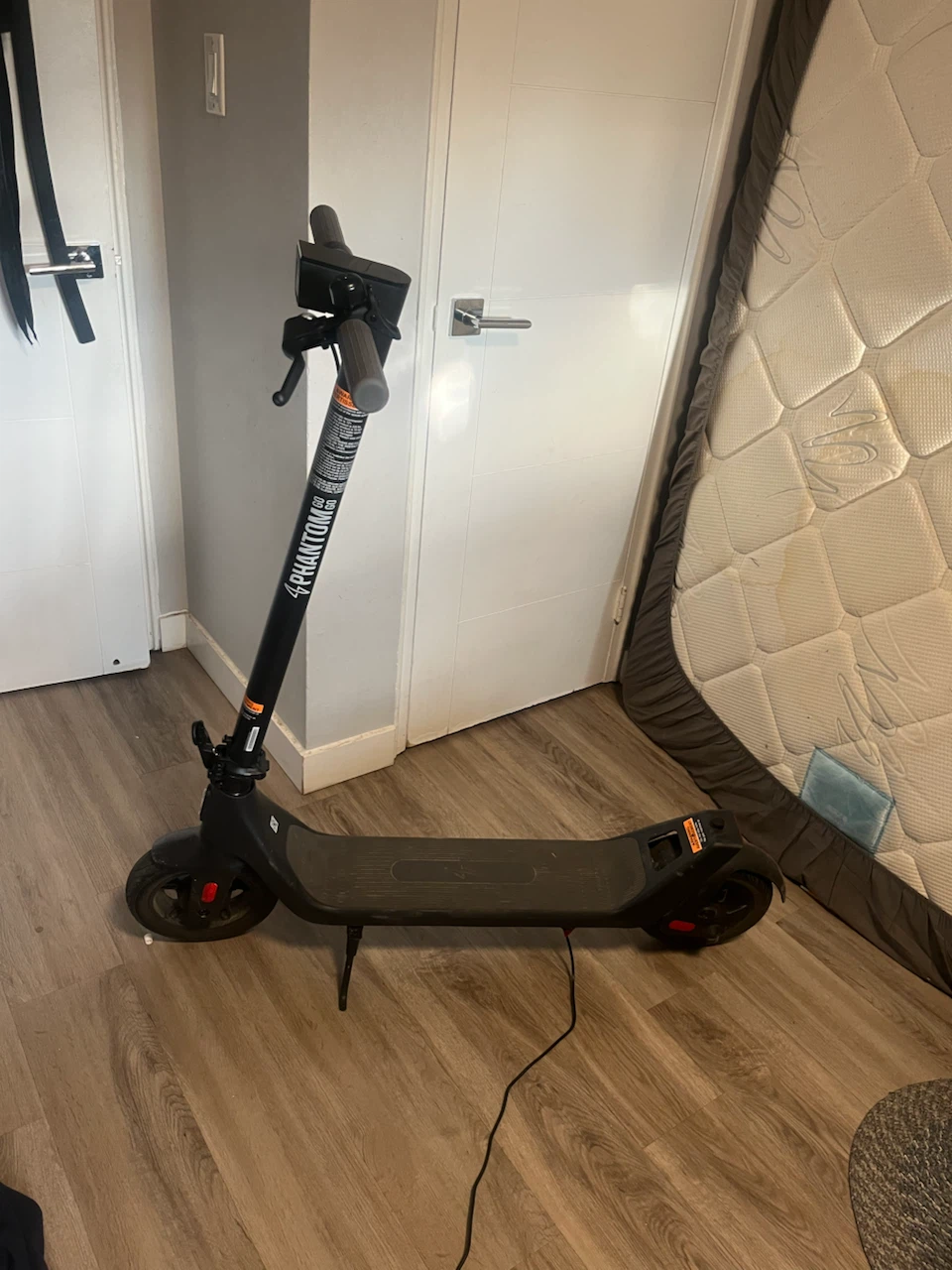 Apollo Phantom Go Electric Scooter