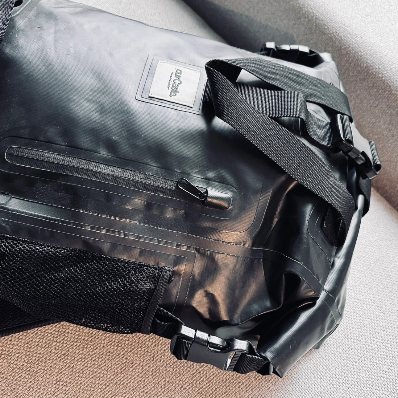 100% Waterproof ourCaste Jacque Dry Backpack - Brand New 🏈 - photo 5