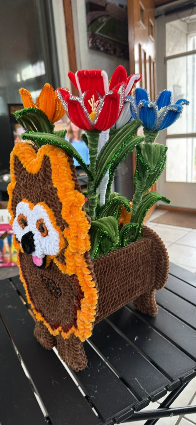 Handmade Pipe Cleaner Flower Dog Planter - photo 2