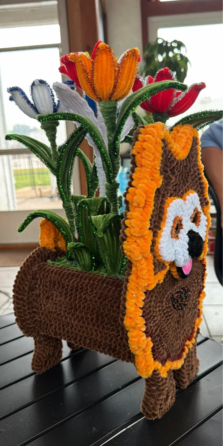 Handmade Pipe Cleaner Flower Dog Planter - photo 3