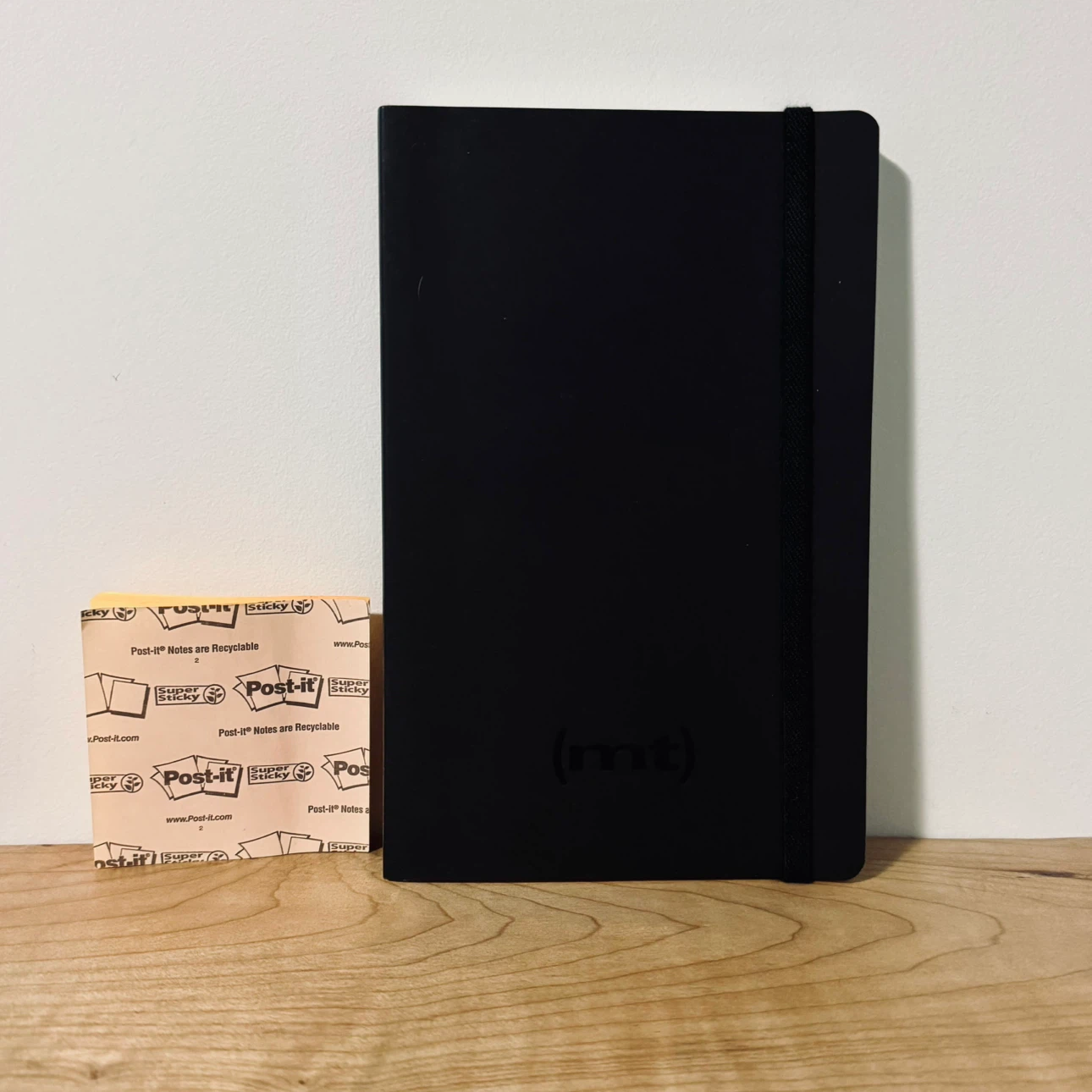 Brand new Grid Notebook with pocket 🏈 - photo 2