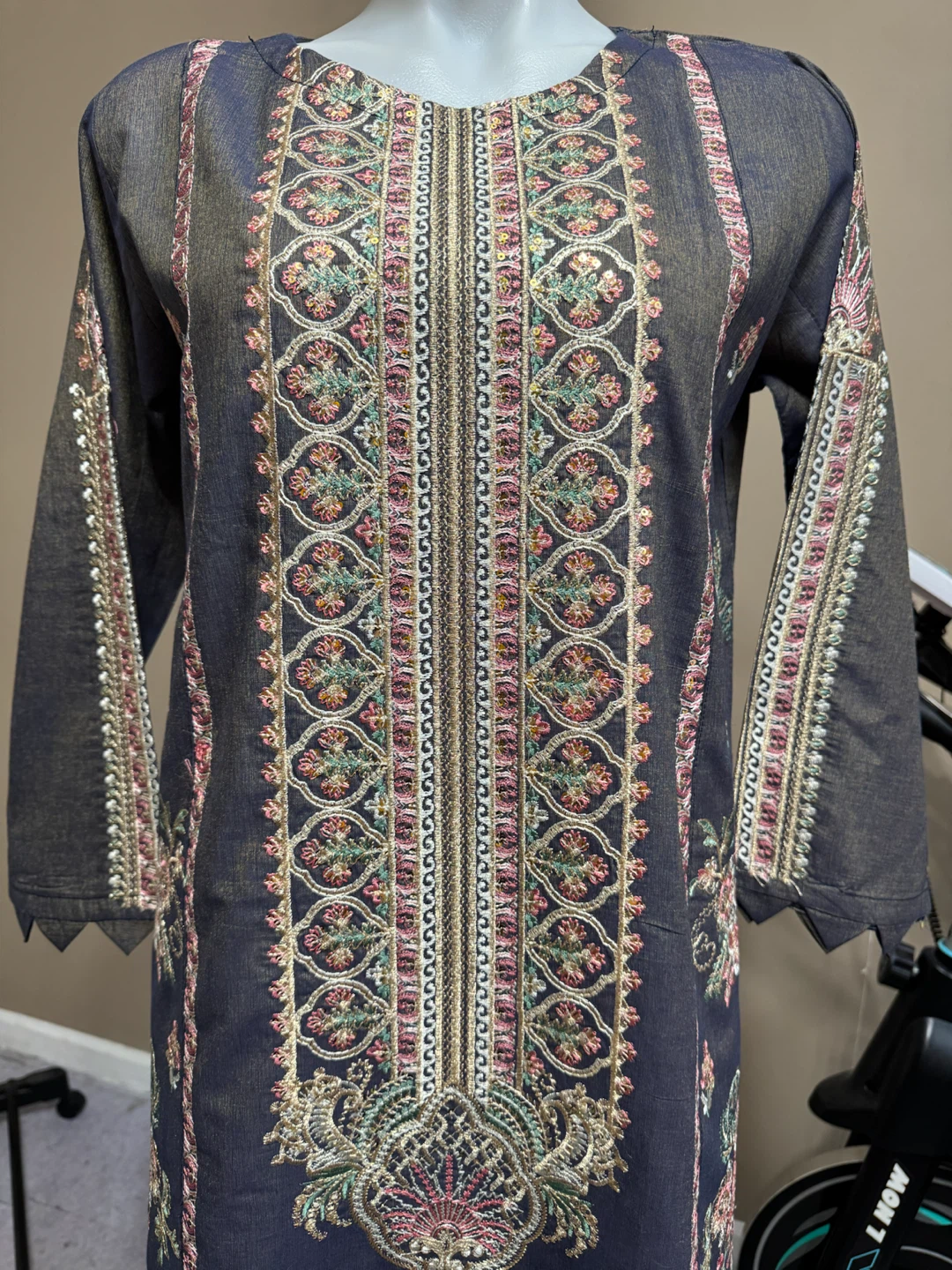 Pakistani masuri fancy kurti/top - photo 4
