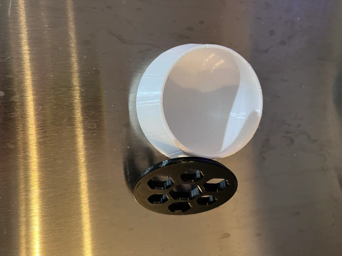 3D Printed garlic grower - photo 2