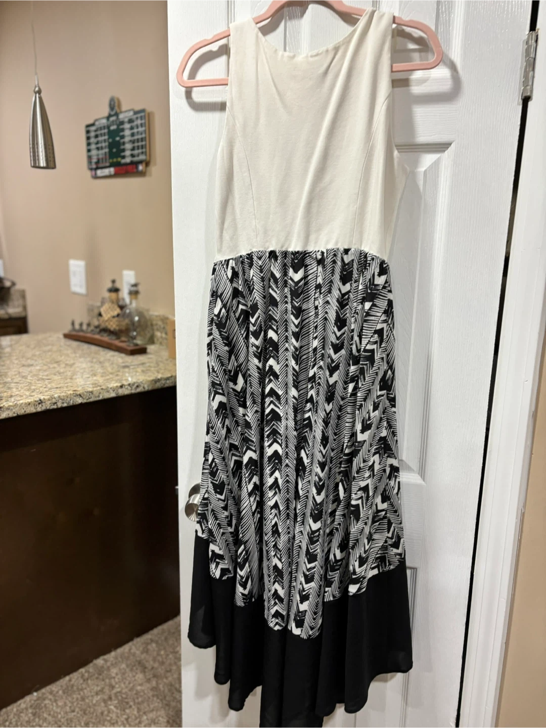 Chelsea & Theodore Sleeveless High Low Dress - photo 3