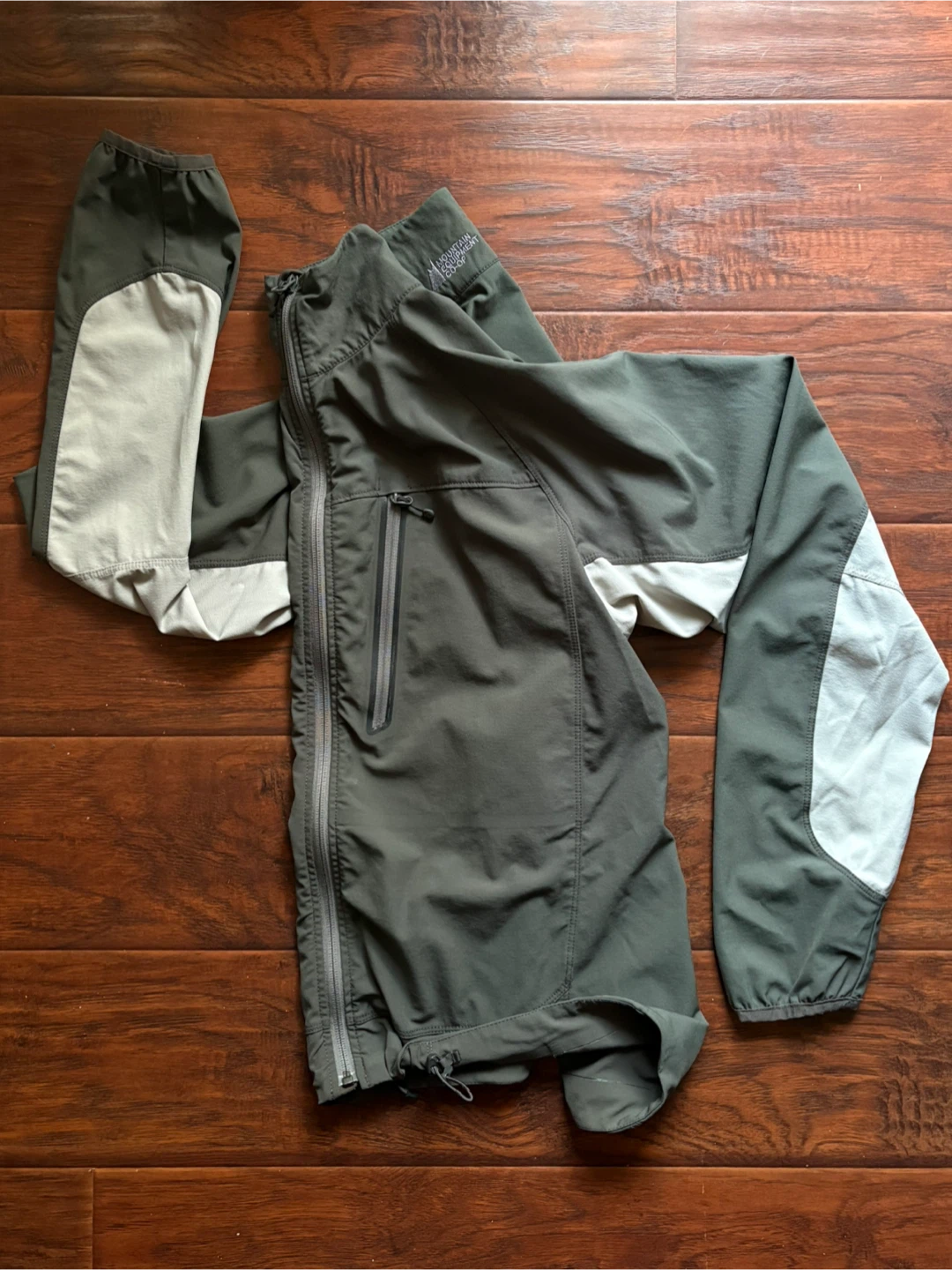 Vintage MEC Mountain Equipment Coop light jacket M