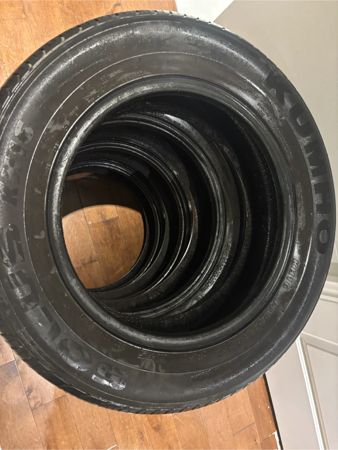 Set of 4 Kumho Solus KH16 Tires - photo 2