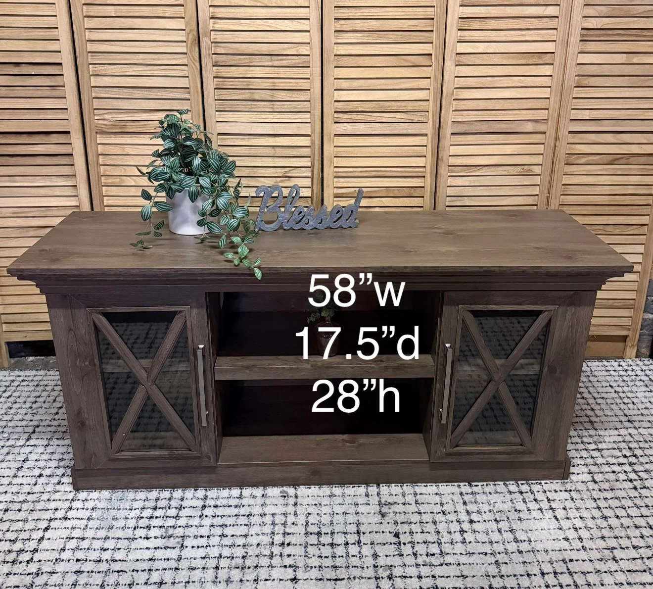 Rustic Farmhouse Style TV Stand - photo 5