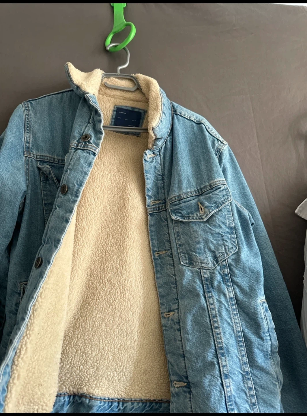 Zara Sherpa-Lined Denim Jacket small