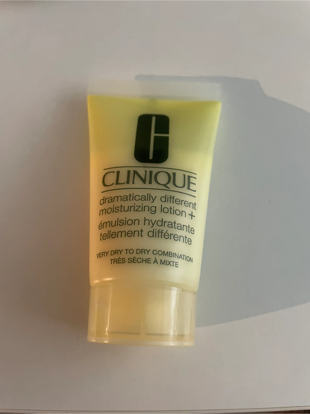 🏈 Clinique Dramatically Different Moisturizing Lotion+