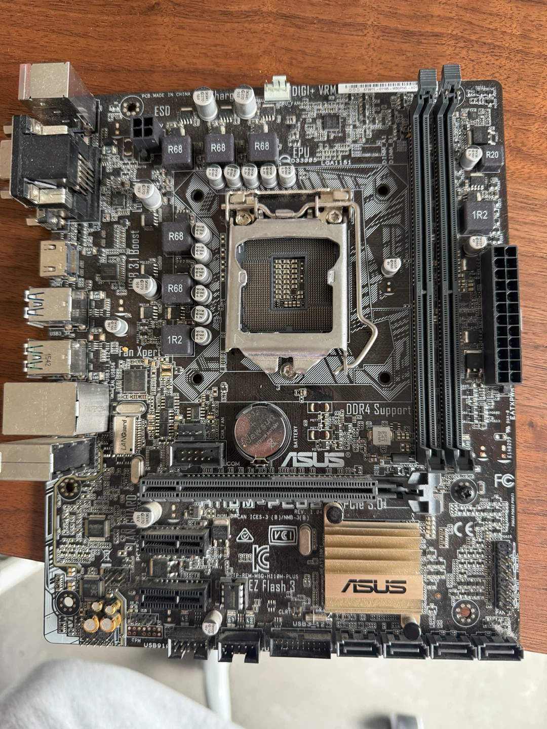 ASUS h110-plus motherboard