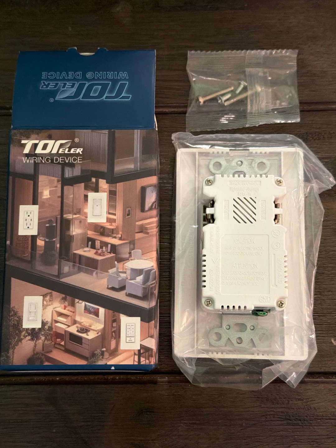 🏈 TOPELER USB Wall Outlet White - photo 3