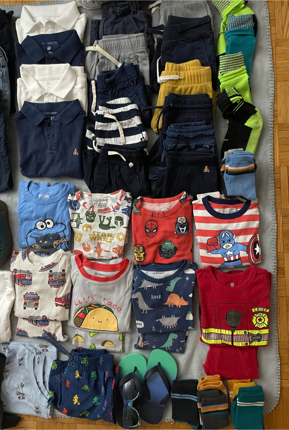 Lot of Boys Clothing Bundle - photo 2