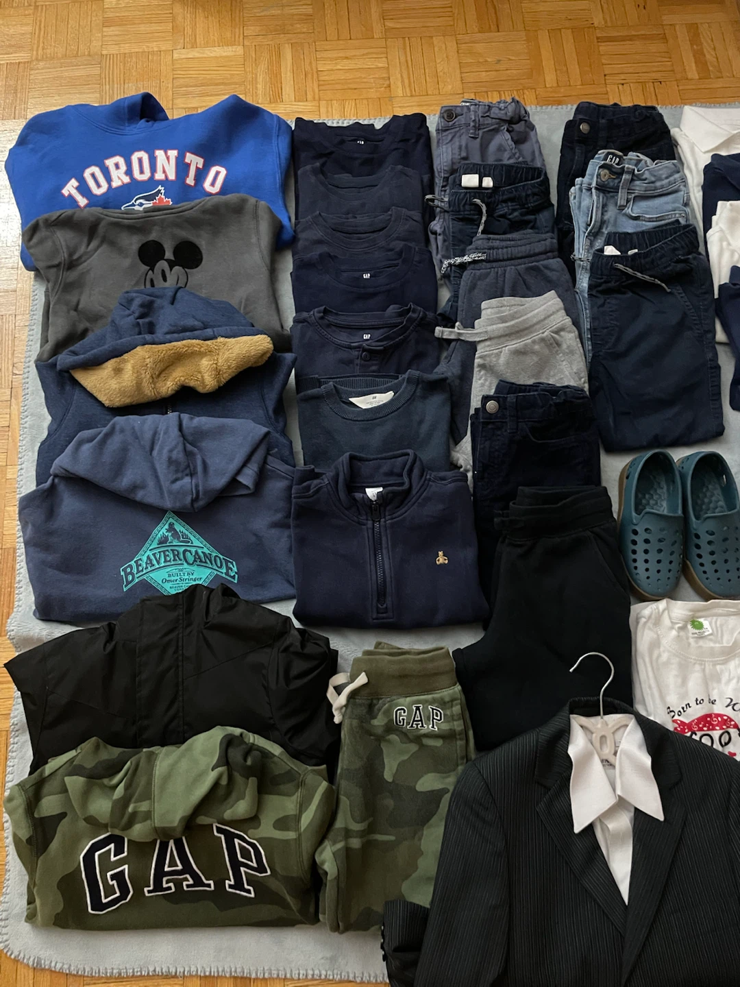 Lot of Boys Clothing Bundle - photo 5