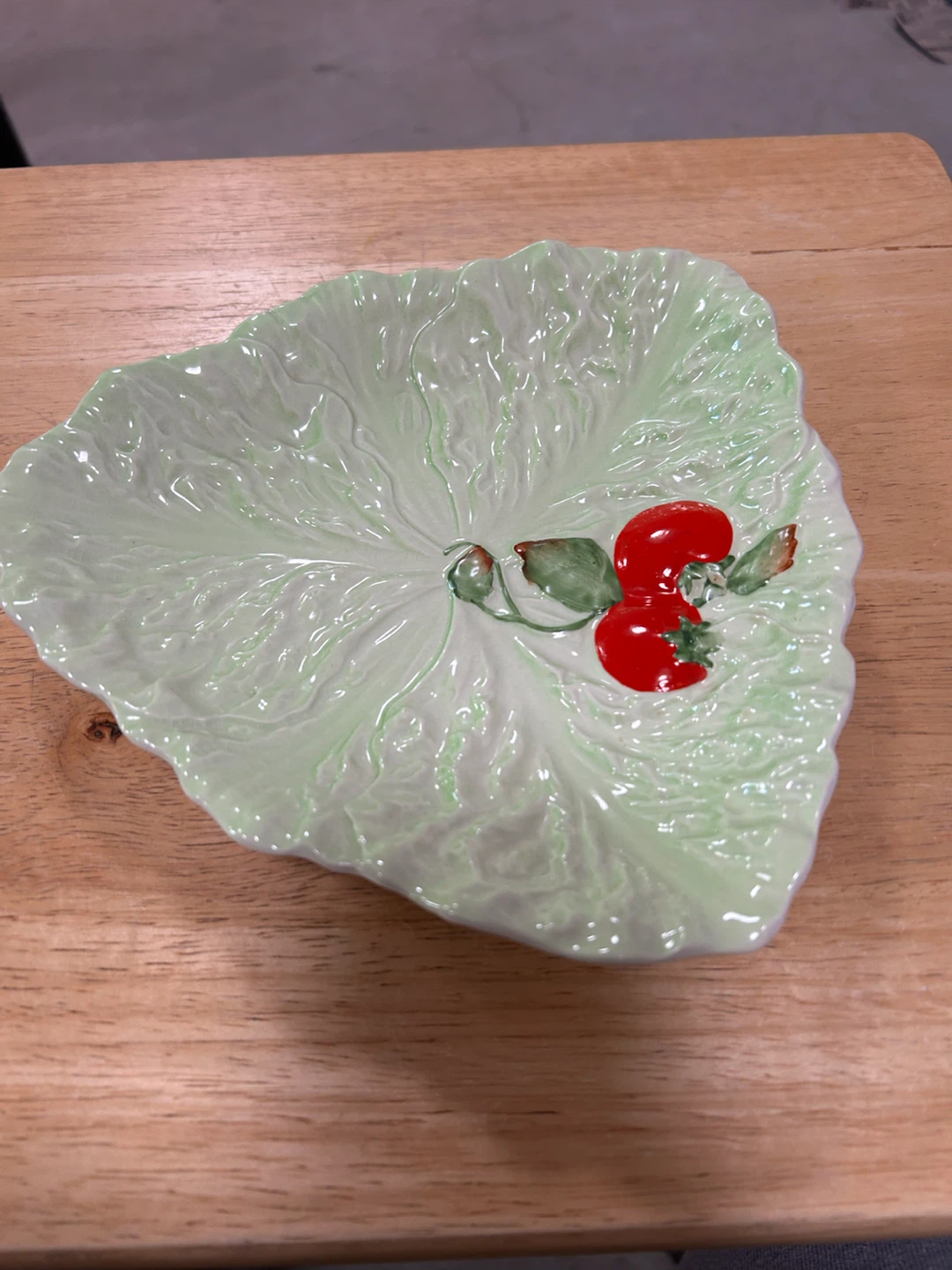 Ceramic Leaf Shaped Serving Dish with Tomato Detail - photo 3