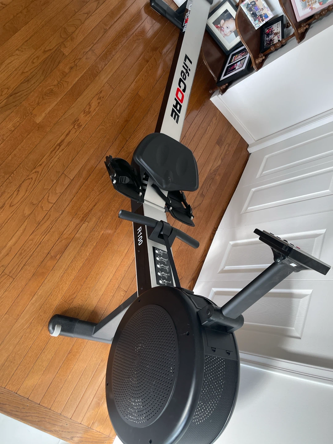 LifeCore R100 Rower