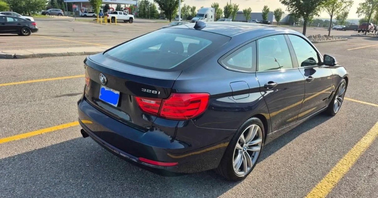 2015 BMW 328i xDrive GT - photo 3