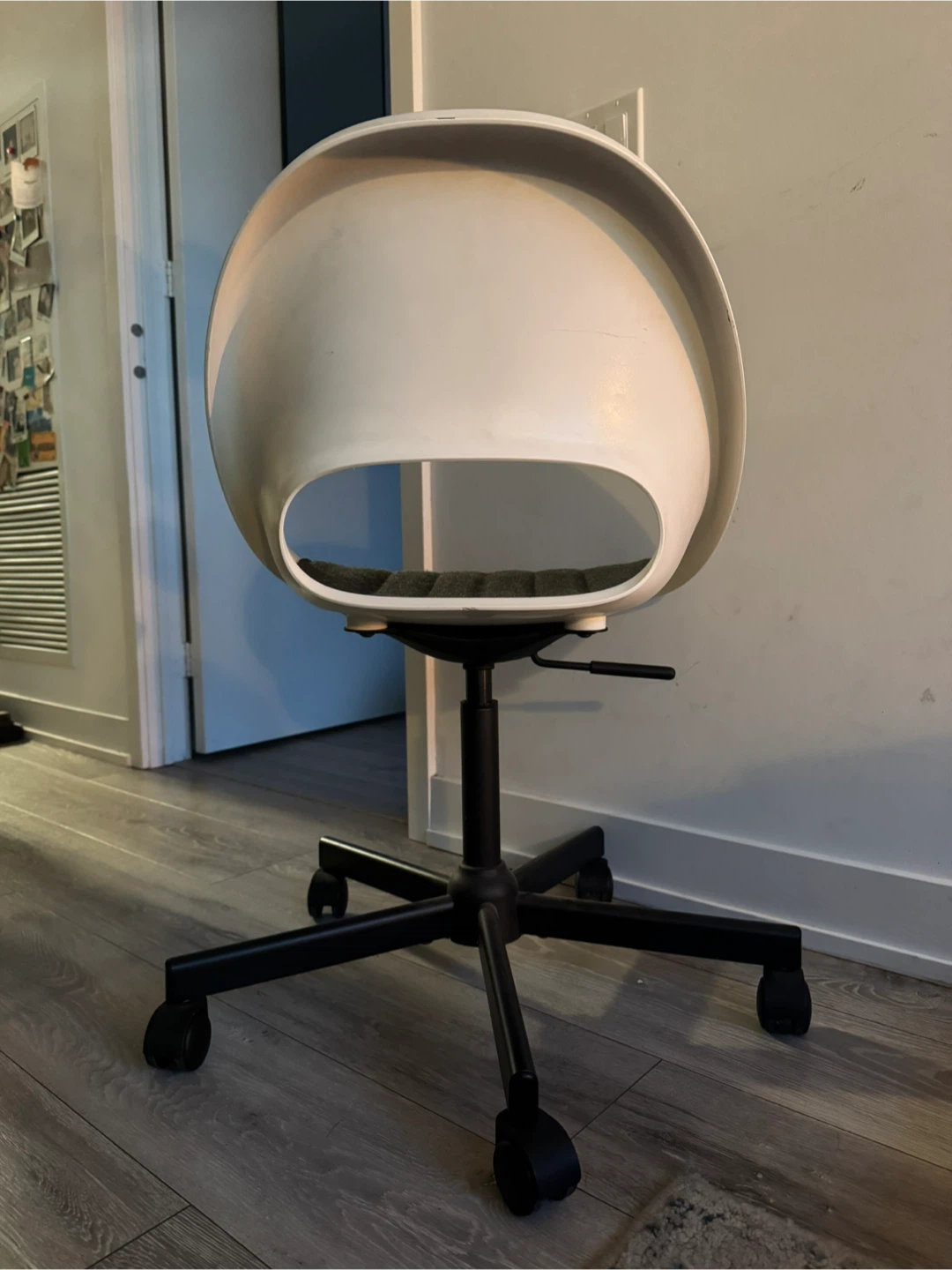 IKEA ALEFJALL office chair, white - photo 2